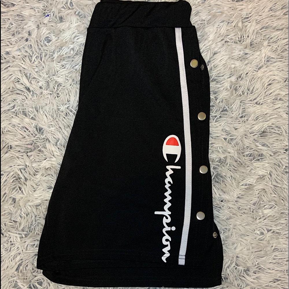 Snap Shorts